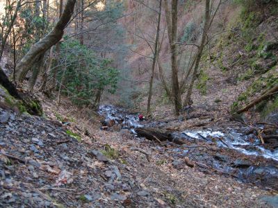 Buckeye Falls
The expedition climbing up to the base of the falls,
2-26-2011
