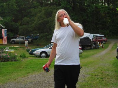 More Hairnt Humor
Hoppy's Post-Wedding Festivities...
5-21-2011
