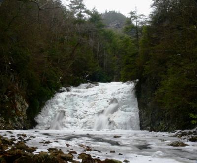 Laurel Fork Falls
Frozen...With Tater Top
2-22-2015
